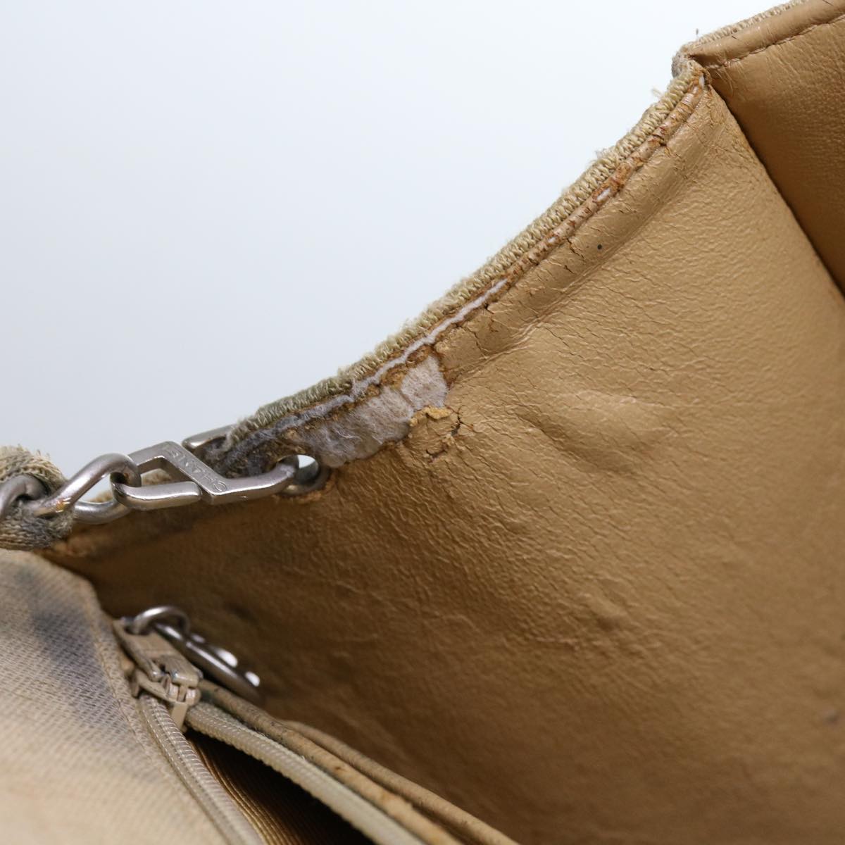 Top Quality Chanel Matelasse Chain Turn Lock Shoulder Bag cotton Beige CC Auth bs13037
