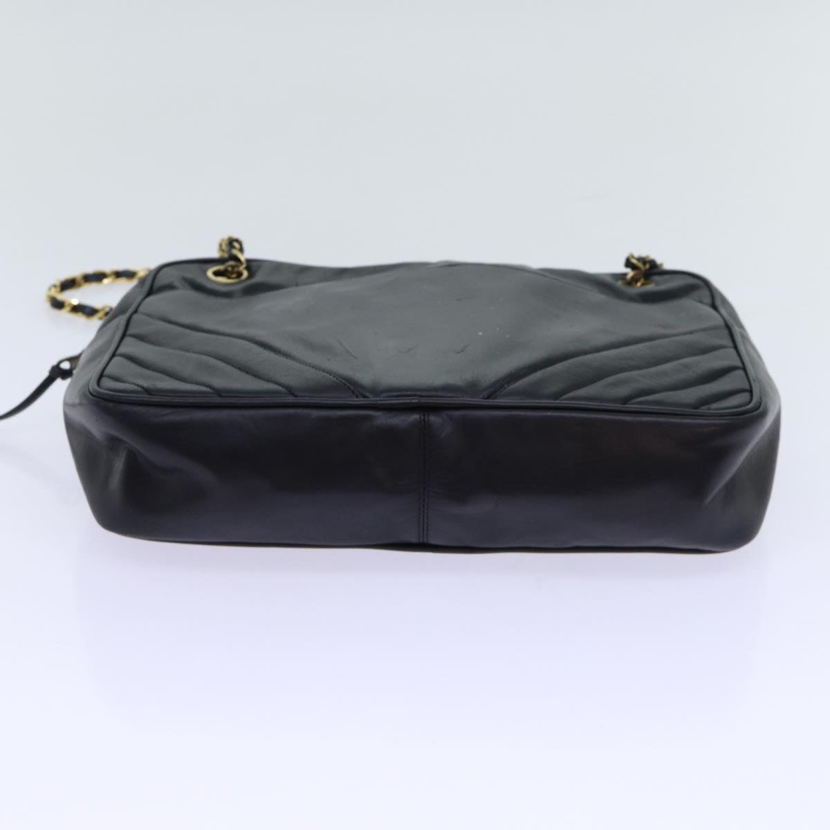 Top Quality Chanel Matelasse Chain Shoulder Bag Leather Black CC Auth bs13119