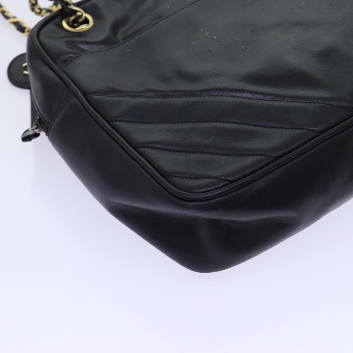 Top Quality Chanel Matelasse Chain Shoulder Bag Leather Black CC Auth bs13119