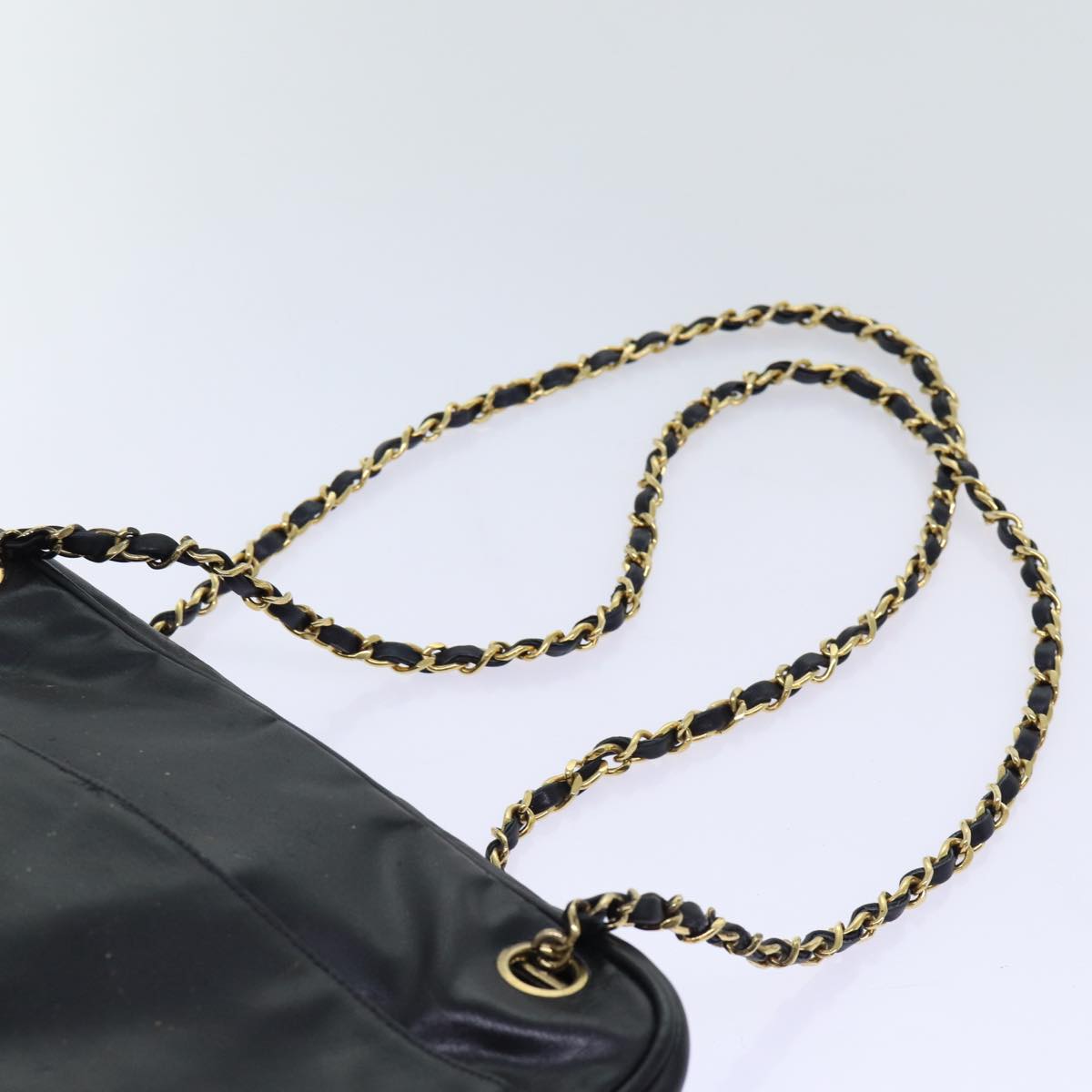 Top Quality Chanel Matelasse Chain Shoulder Bag Leather Black CC Auth bs13119