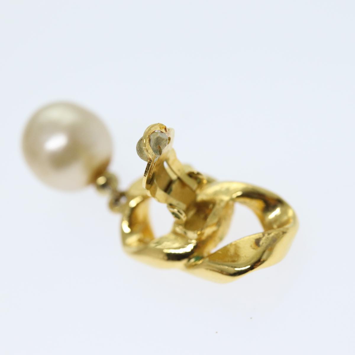 Top Quality Chanel Earring metal Gold CC Auth bs13982