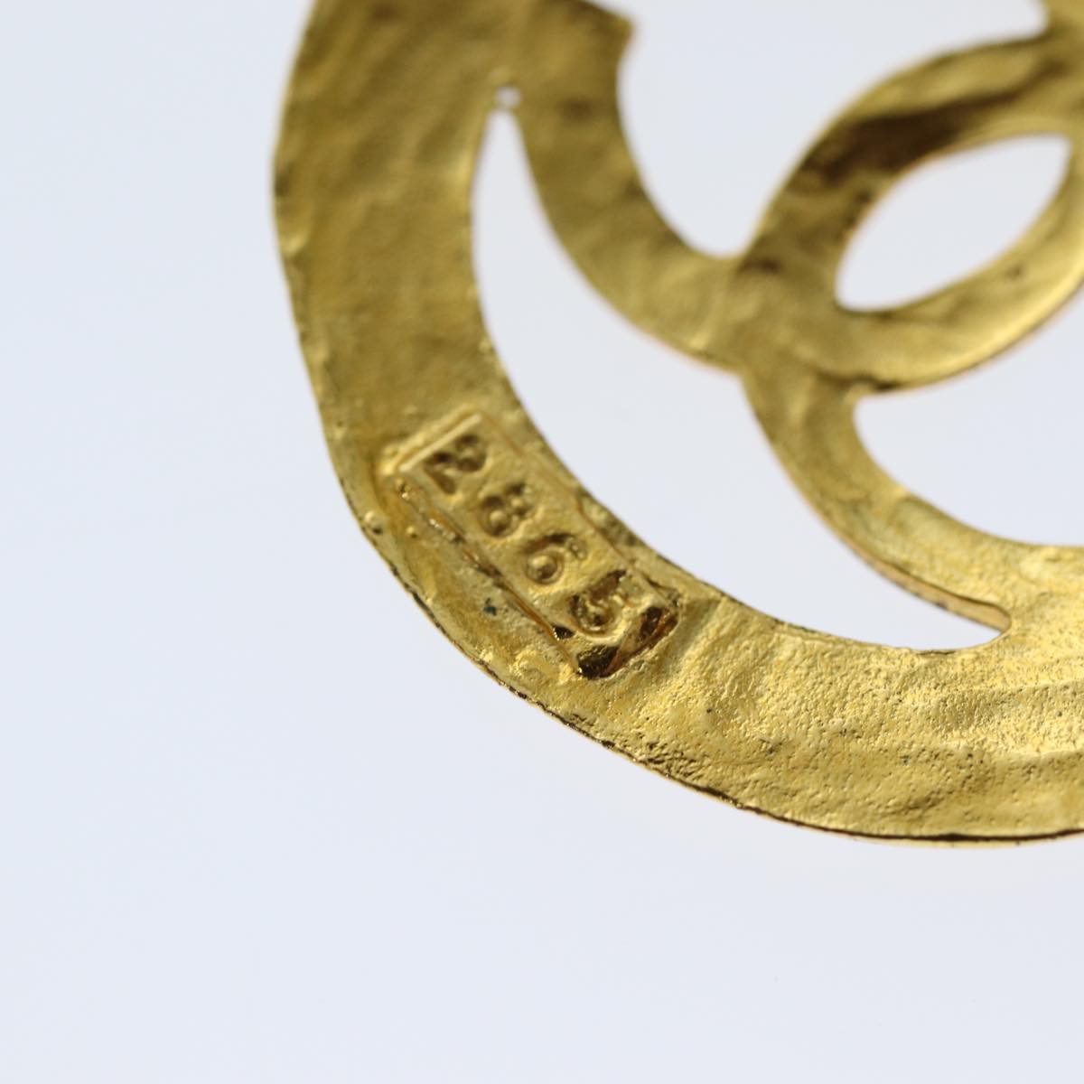 Top Quality Chanel Earring Metal One Side Only Gold CC Auth bs13983