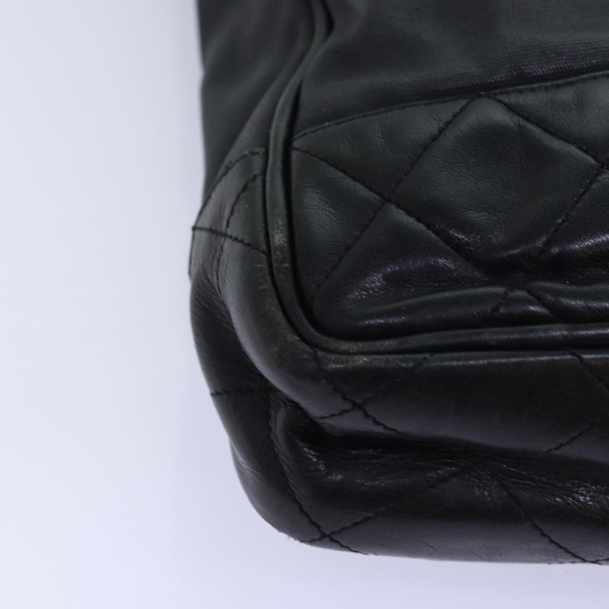 Top Quality Chanel Matelasse Chain Shoulder Bag Canvas Leather Black CC Auth bs14243