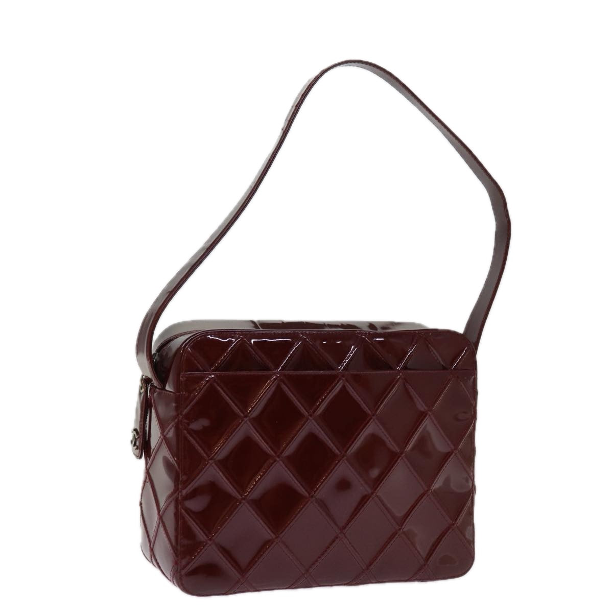 CHANEL Matelasse Shoulder Bag Enamel Red CC Auth bs14514