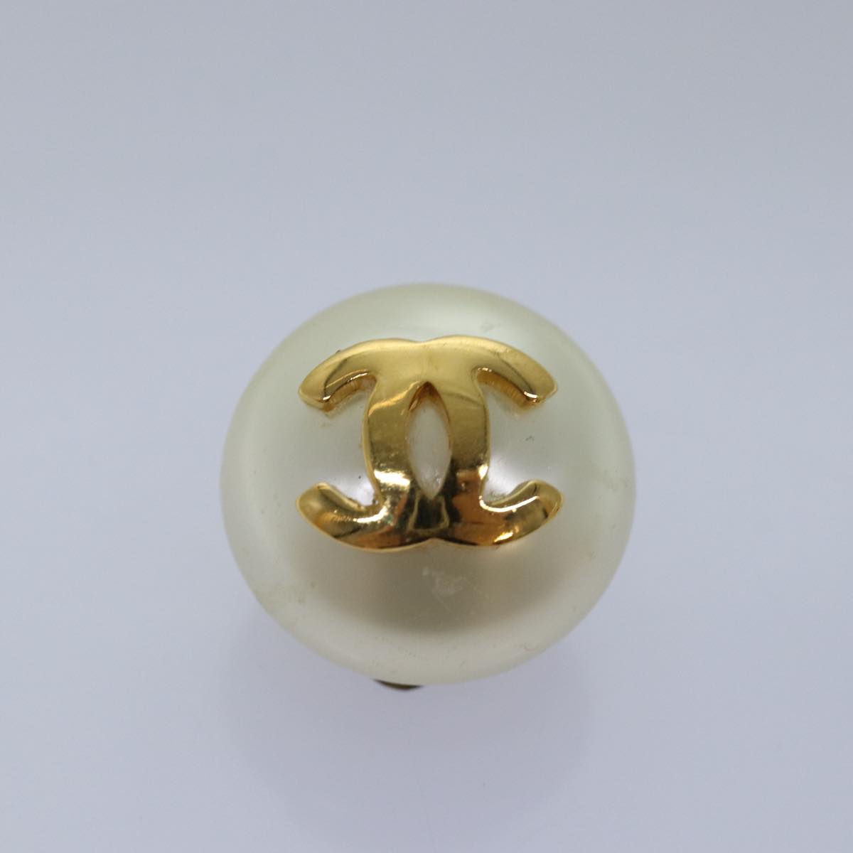 Top Quality Chanel Earring Gold CC Auth bs14624