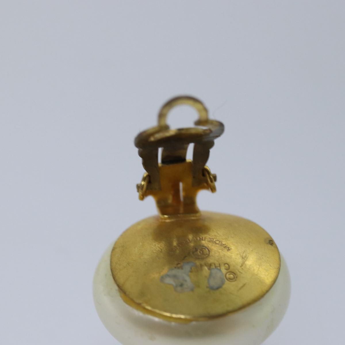 Top Quality Chanel Earring Gold CC Auth bs14624