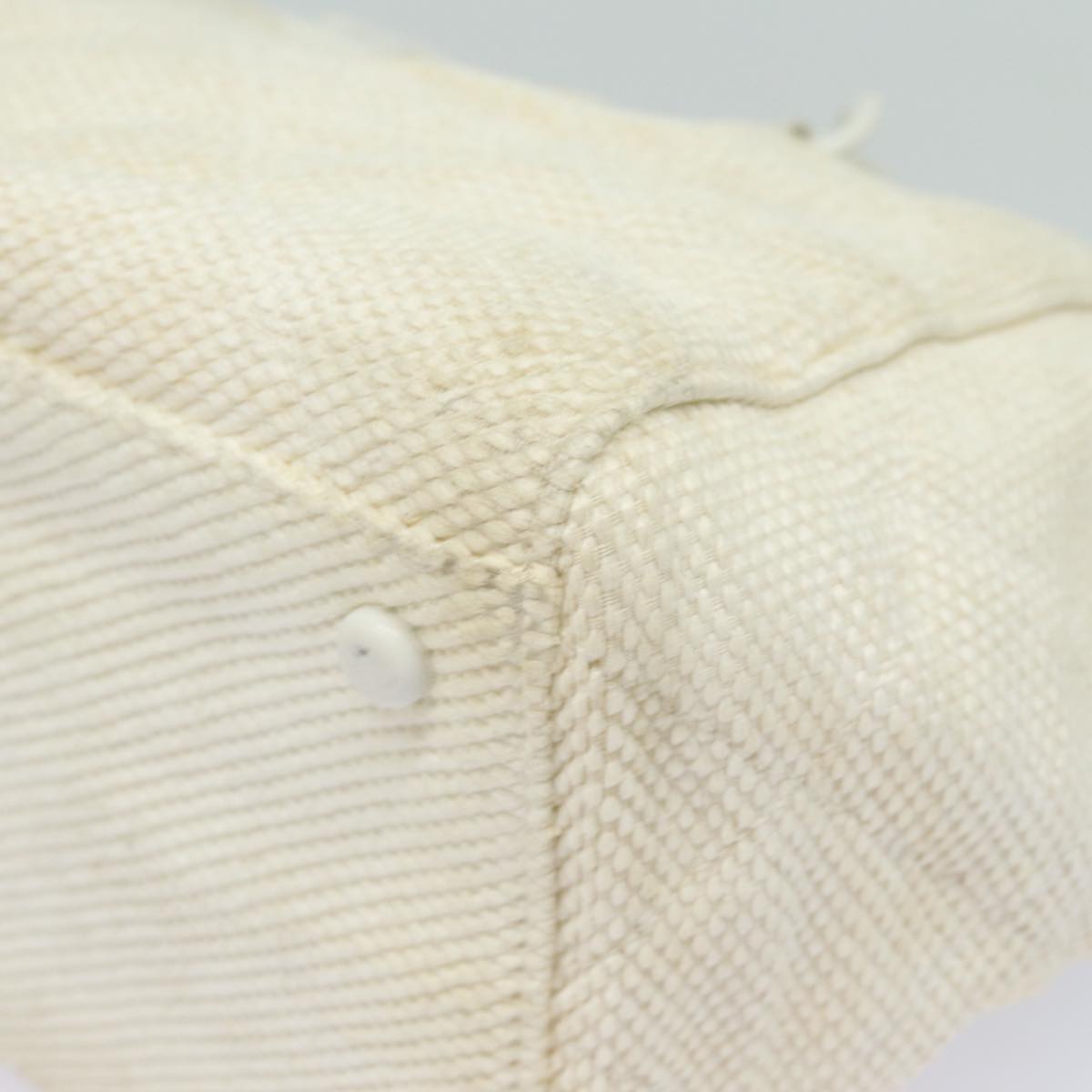 Top Quality Chanel Matelasse Chain Tote Bag Raffia White CC Auth bs15861