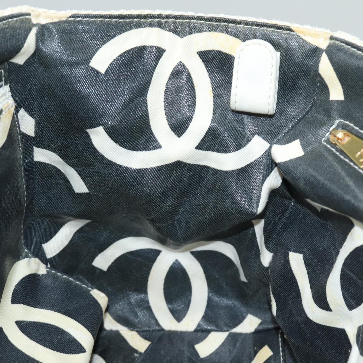 Top Quality Chanel Matelasse Chain Tote Bag Raffia White CC Auth bs15861