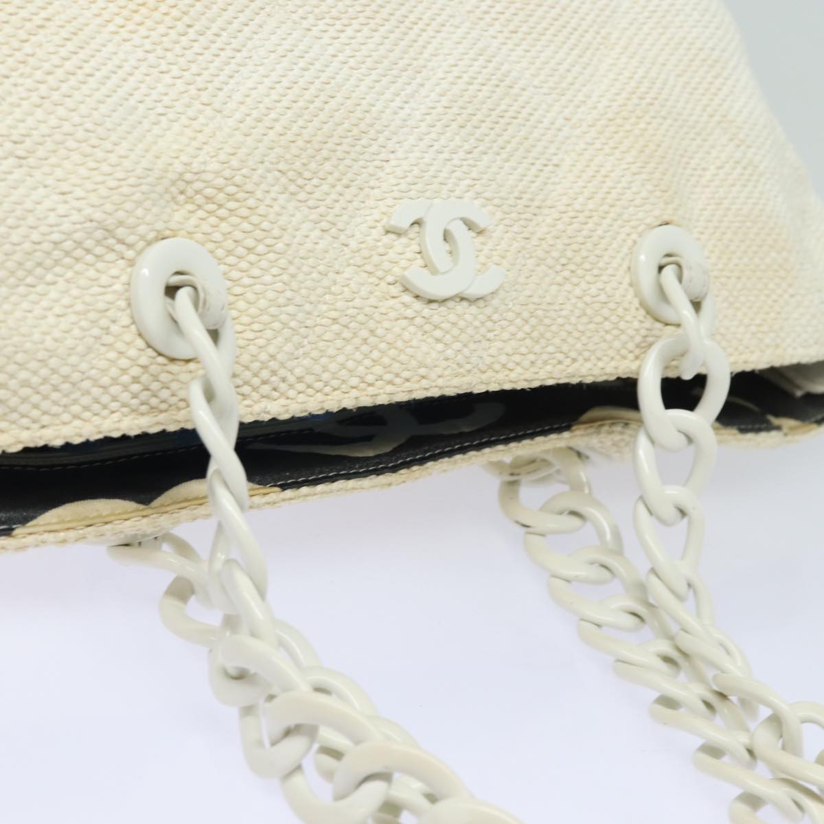 Top Quality Chanel Matelasse Chain Tote Bag Raffia White CC Auth bs15861