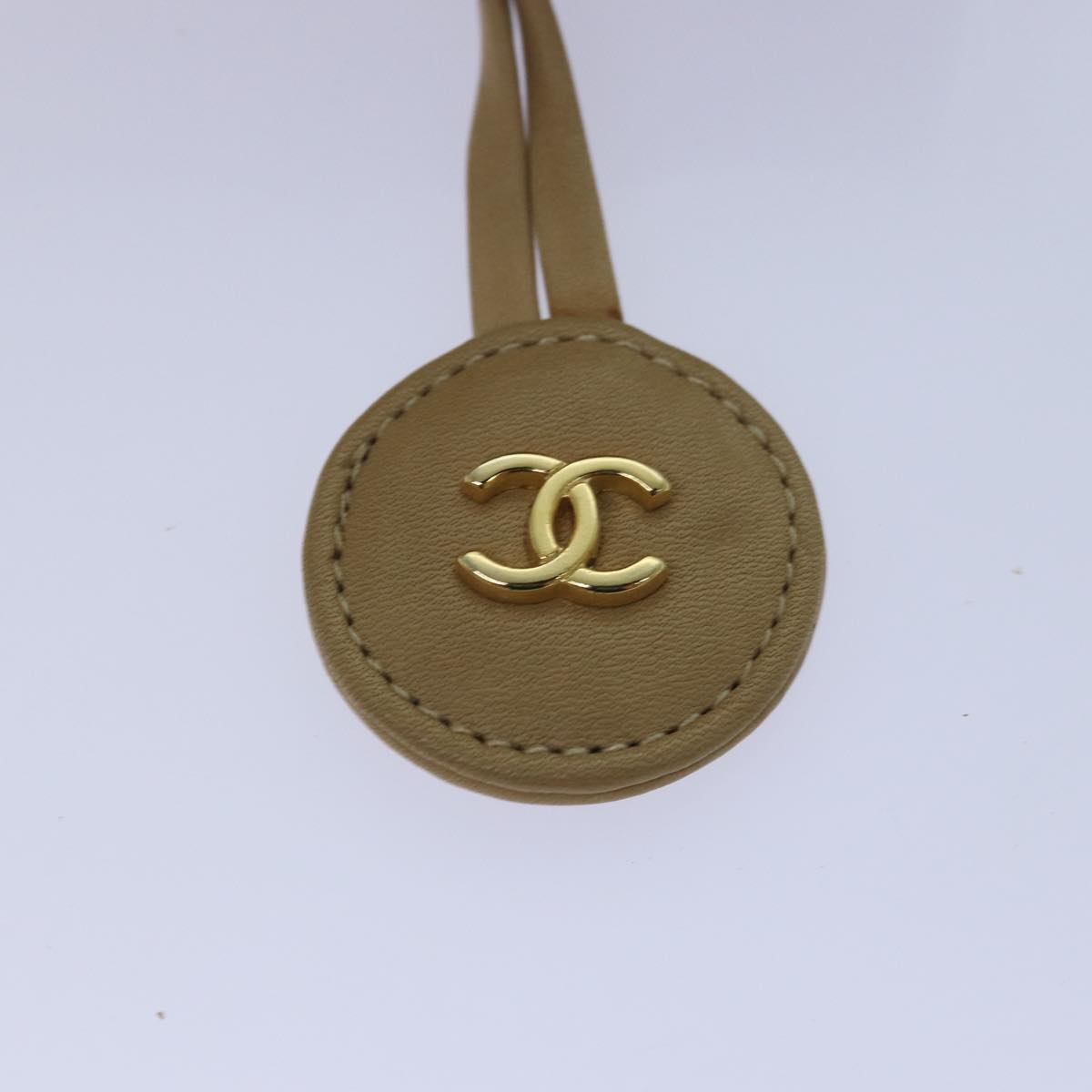 Top Quality Chanel Matelasse Chain Shoulder Bag Leather Beige CC Auth bs16256