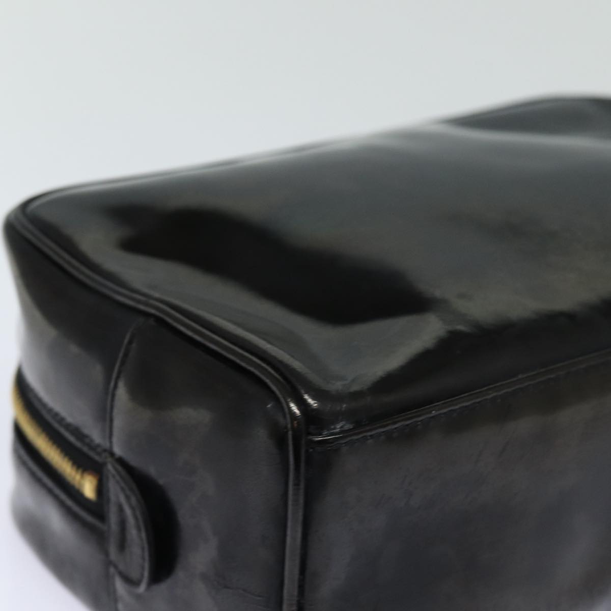 Top Quality Chanel COCO Mark Vanity Cosmetic Pouch Enamel Black Gold CC Auth bs16594