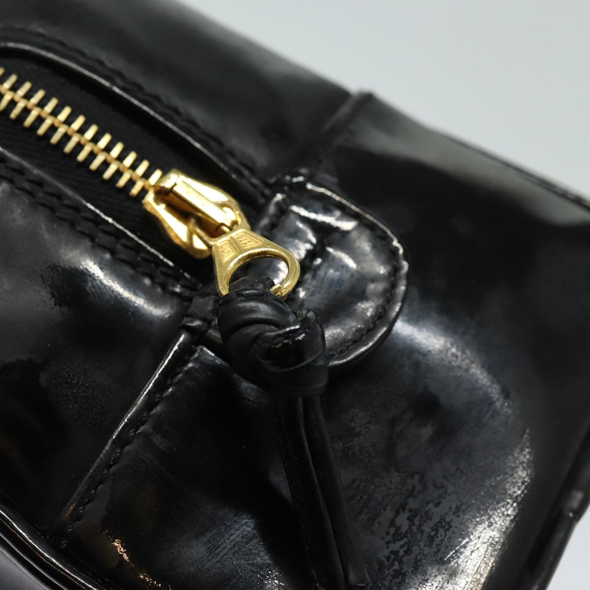 Top Quality Chanel COCO Mark Vanity Cosmetic Pouch Enamel Black Gold CC Auth bs16594