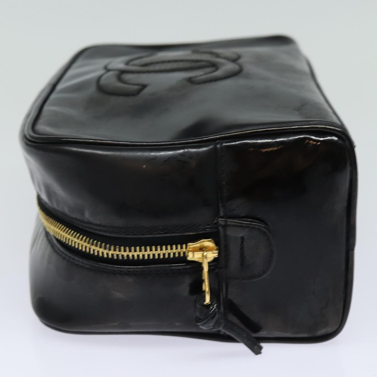 Top Quality Chanel COCO Mark Vanity Cosmetic Pouch Enamel Black Gold CC Auth bs16594