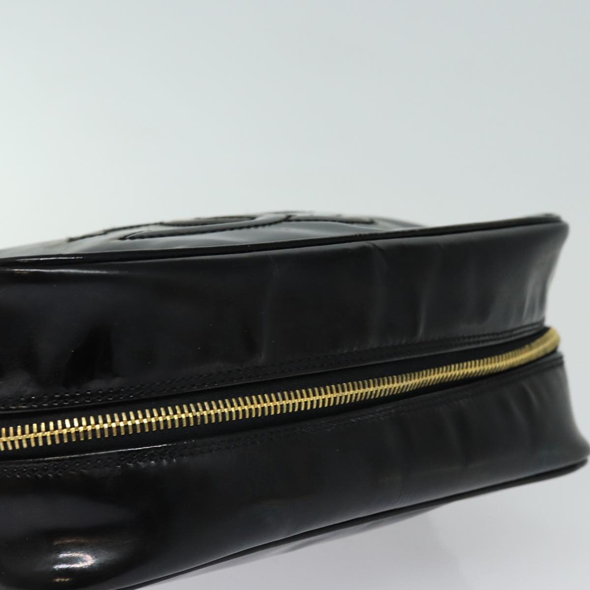 Top Quality Chanel COCO Mark Vanity Cosmetic Pouch Enamel Black Gold CC Auth bs16594