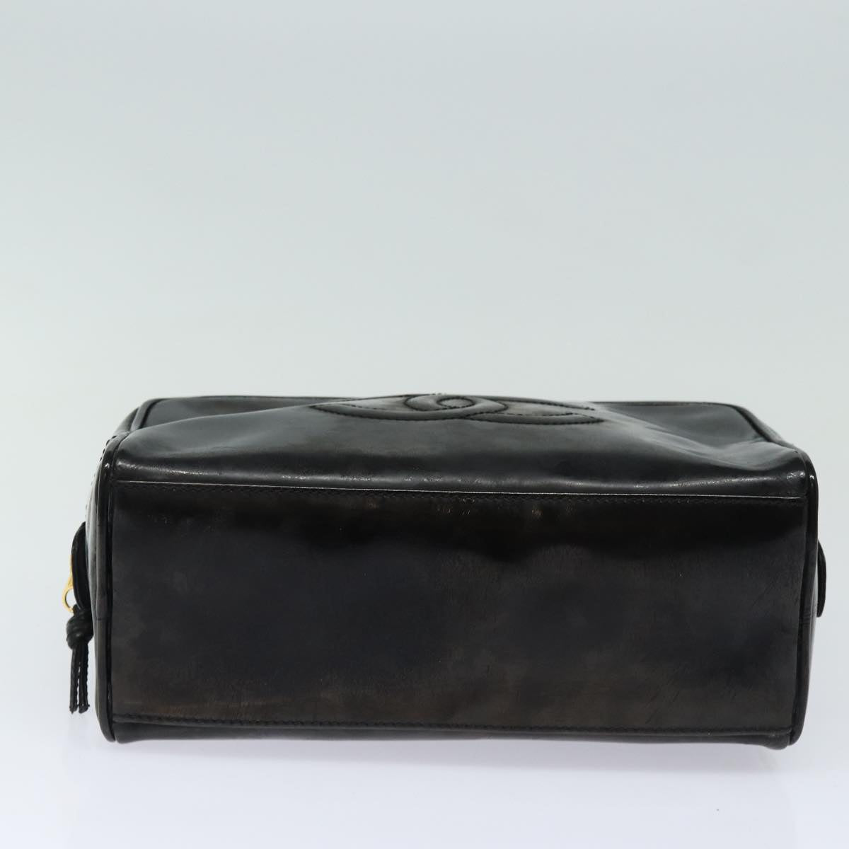 Top Quality Chanel COCO Mark Vanity Cosmetic Pouch Enamel Black Gold CC Auth bs16594