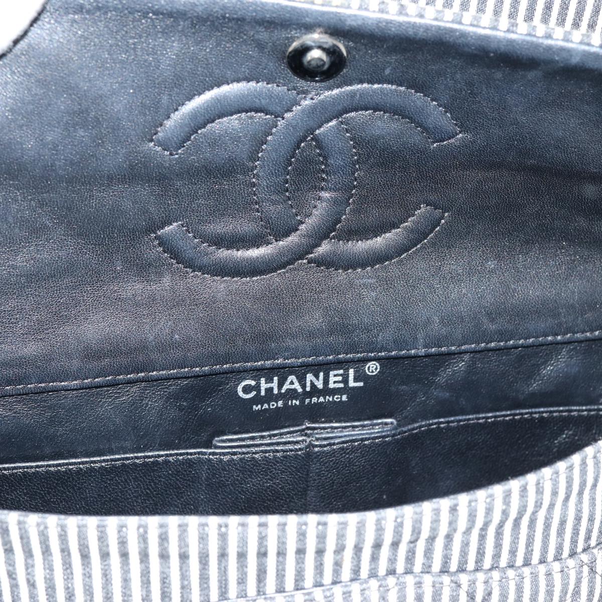 Top Quality Chanel Matelasse Turn Lock Chain Hand Bag Canvas Black Silver CC Auth bs16629