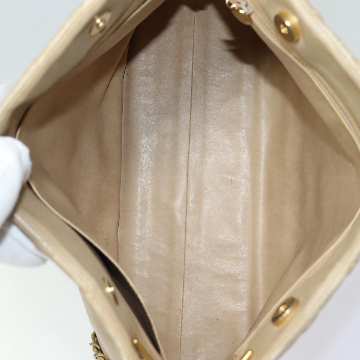 Top Quality Chanel Matelasse Chain Tote Bag Leather Beige Gold CC Auth bs16657