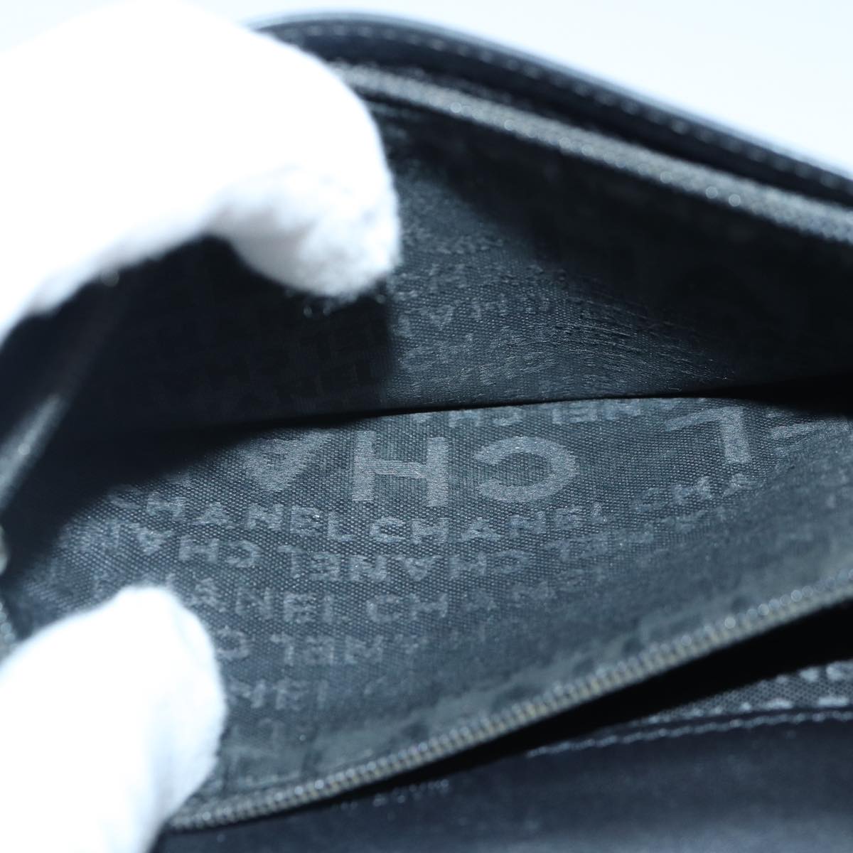 Top Quality Chanel Matelasse Wallet Leather Black Silver CC Auth bs16854