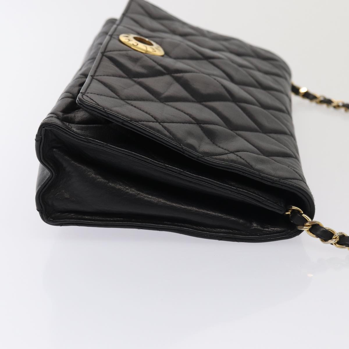 Top Quality Chanel Matelasse Chain Shoulder Bag Leather Black Gold CC Auth bs17124