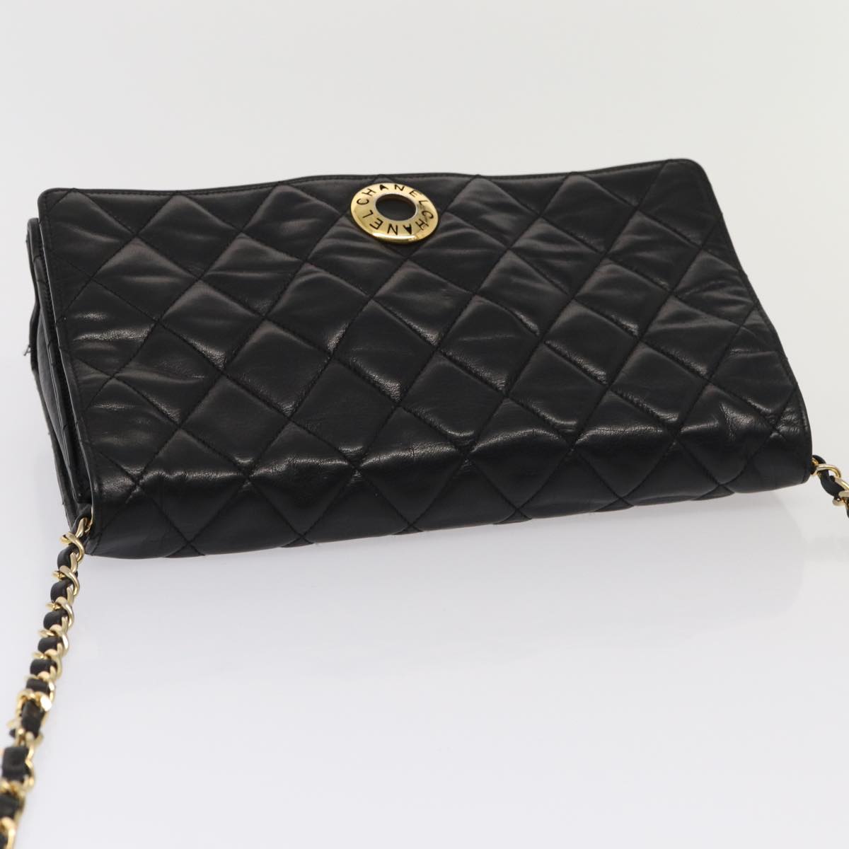 Top Quality Chanel Matelasse Chain Shoulder Bag Leather Black Gold CC Auth bs17124