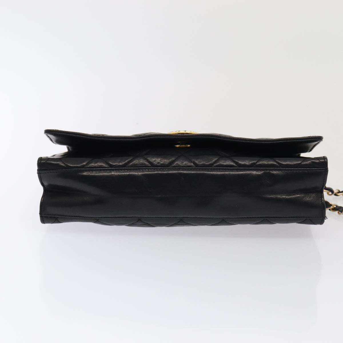 Top Quality Chanel Matelasse Chain Shoulder Bag Leather Black Gold CC Auth bs17124