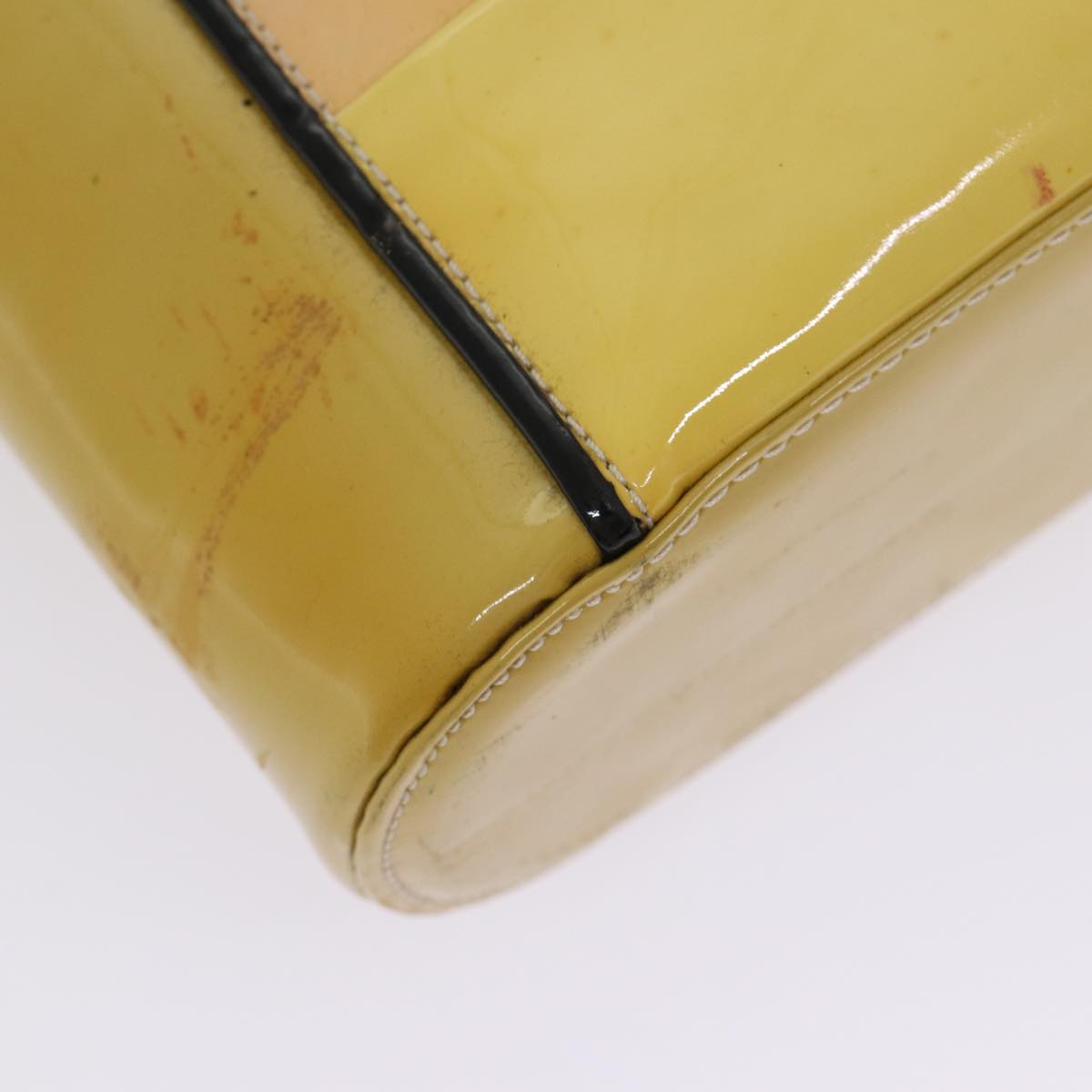 Top Quality Chanel Hand Bag Enamel Beige Gold CC Auth bs17154