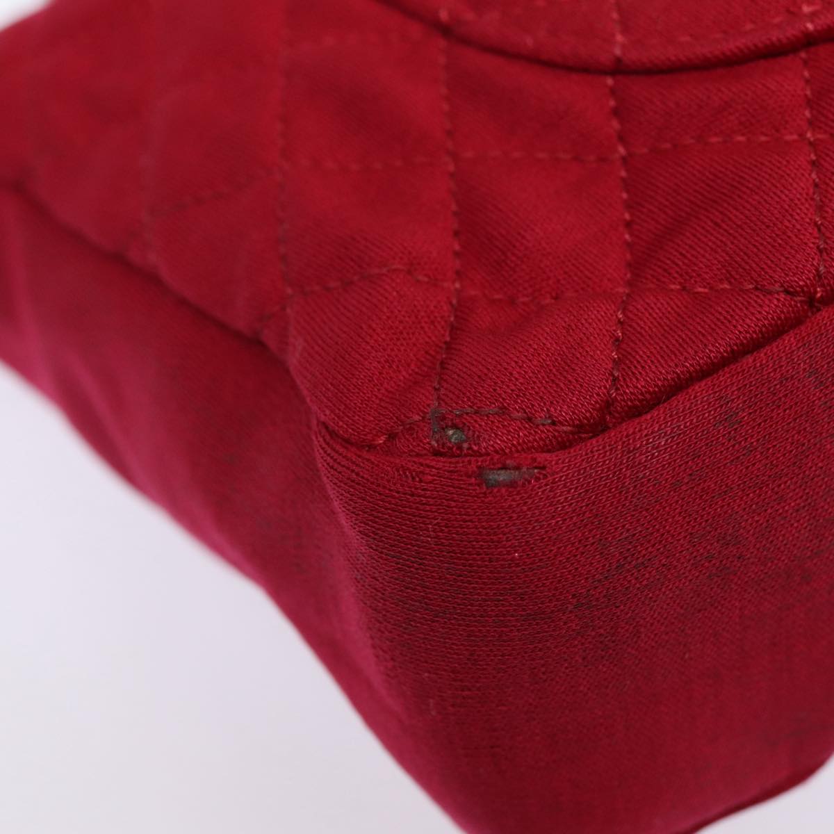 Top Quality Chanel Matelasse Chain Shoulder Bag Cotton Red Silver CC Auth bs17224