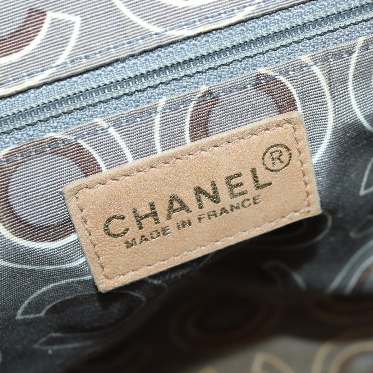 Top Quality Chanel Hand Bag Leather Beige CC Auth bs17225
