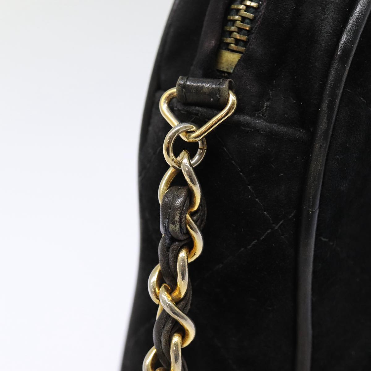 Top Quality Chanel Matelasse Chain Shoulder Bag Suede Black Gold CC Auth bs17434