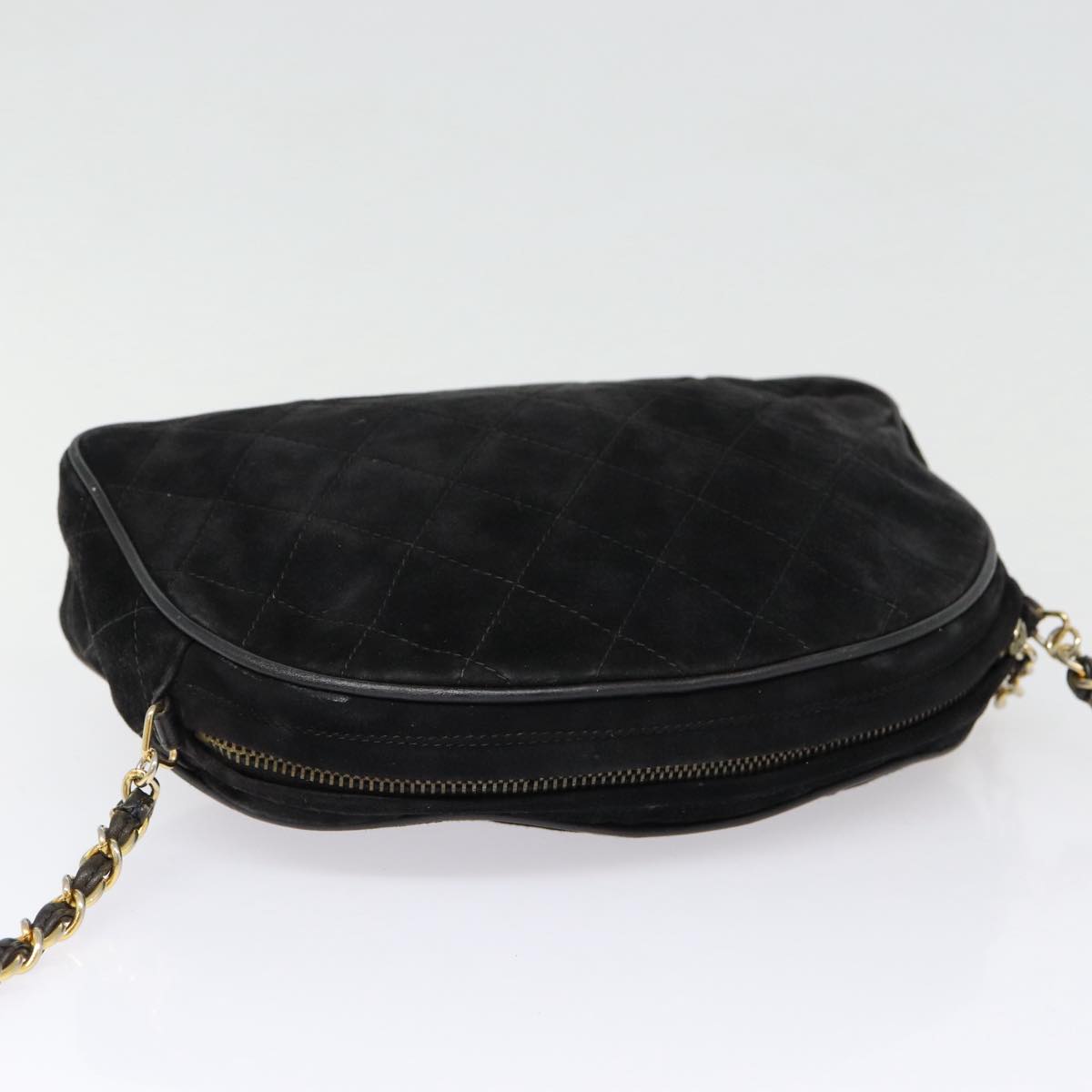 Top Quality Chanel Matelasse Chain Shoulder Bag Suede Black Gold CC Auth bs17434