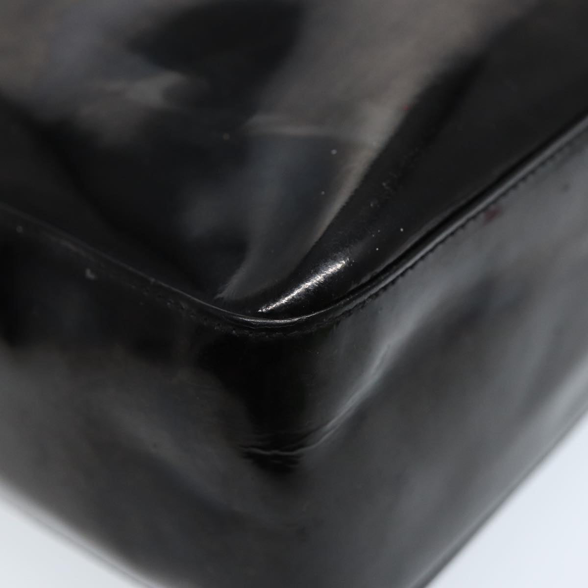 Top Quality Chanel Hand Bag Patent leather Black Gold CC Auth bs17486