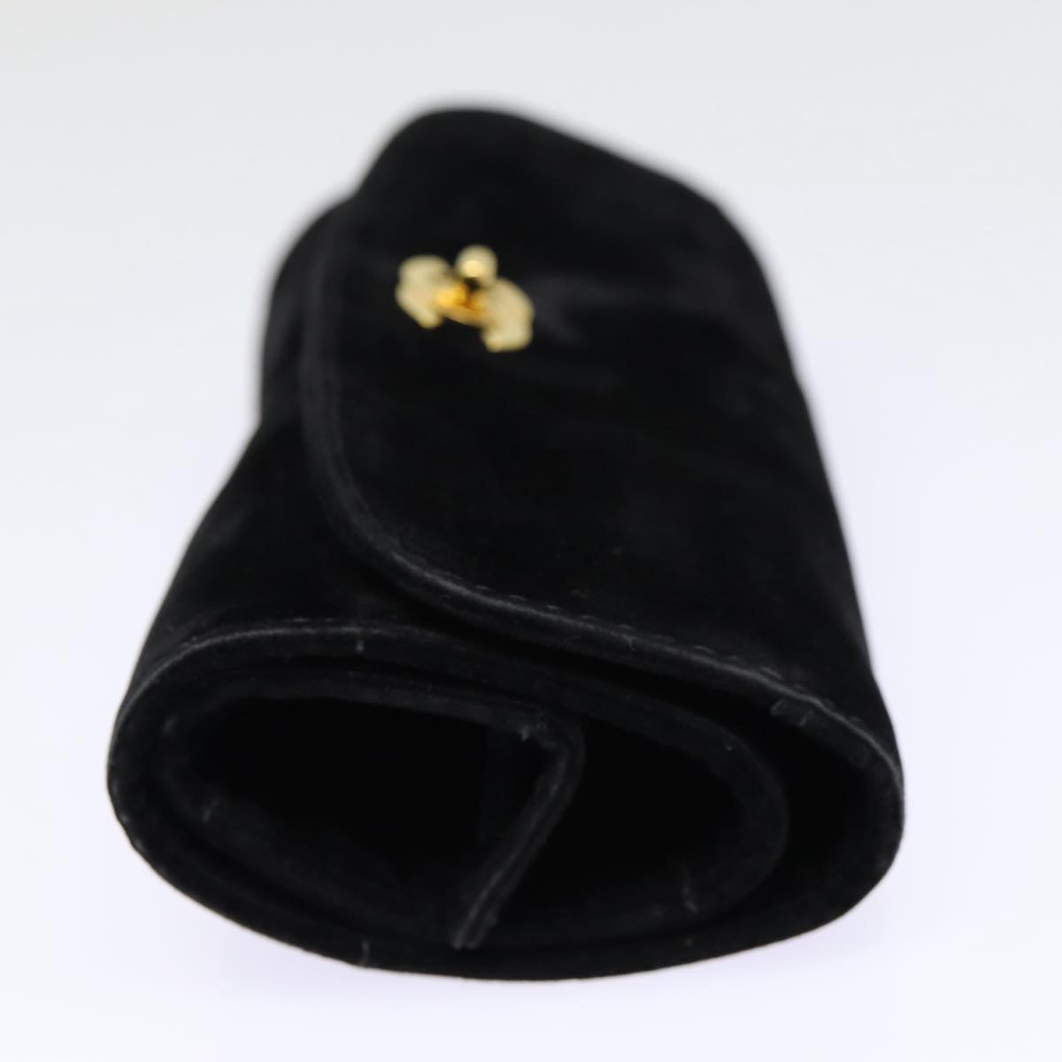 Top Quality Chanel Cosmetic Case Cosmetic Pouch Velor Black Gold CC Auth bs17507