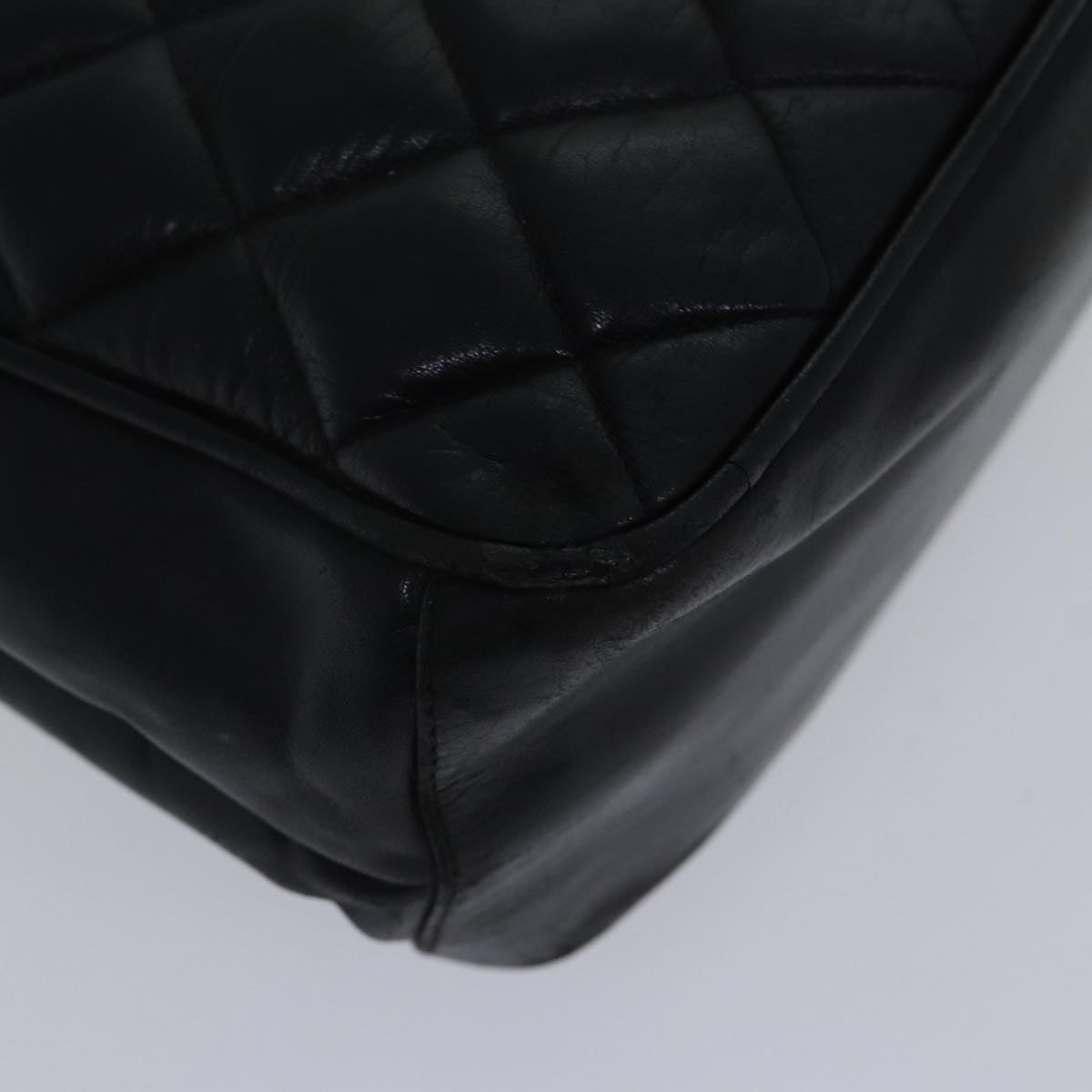Top Quality Chanel Matelasse Chain Shoulder Bag Lamb Skin Black Gold CC Auth bs17535