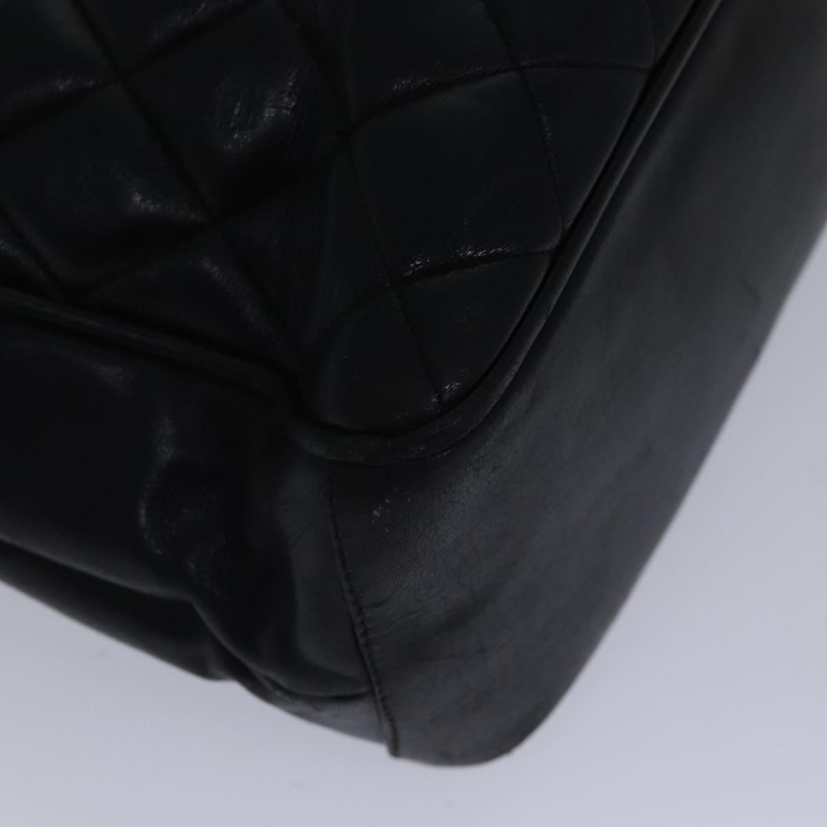 Top Quality Chanel Matelasse Chain Shoulder Bag Lamb Skin Black Gold CC Auth bs17535