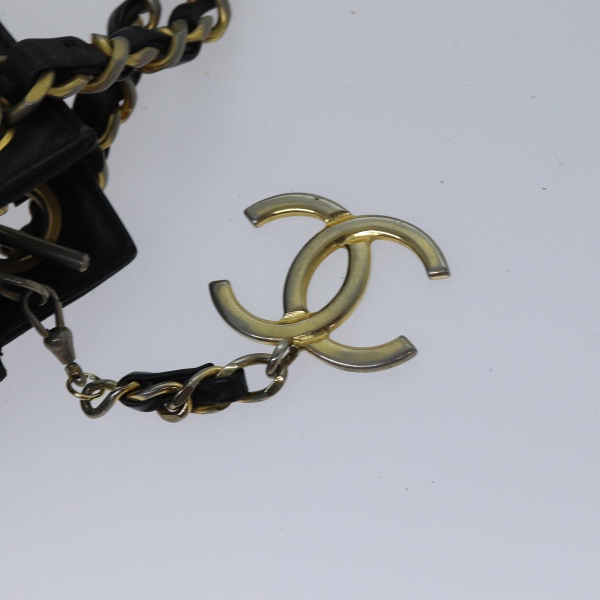 Top Quality Chanel Matelasse Chain Shoulder Bag Lamb Skin Black Gold CC Auth bs17535