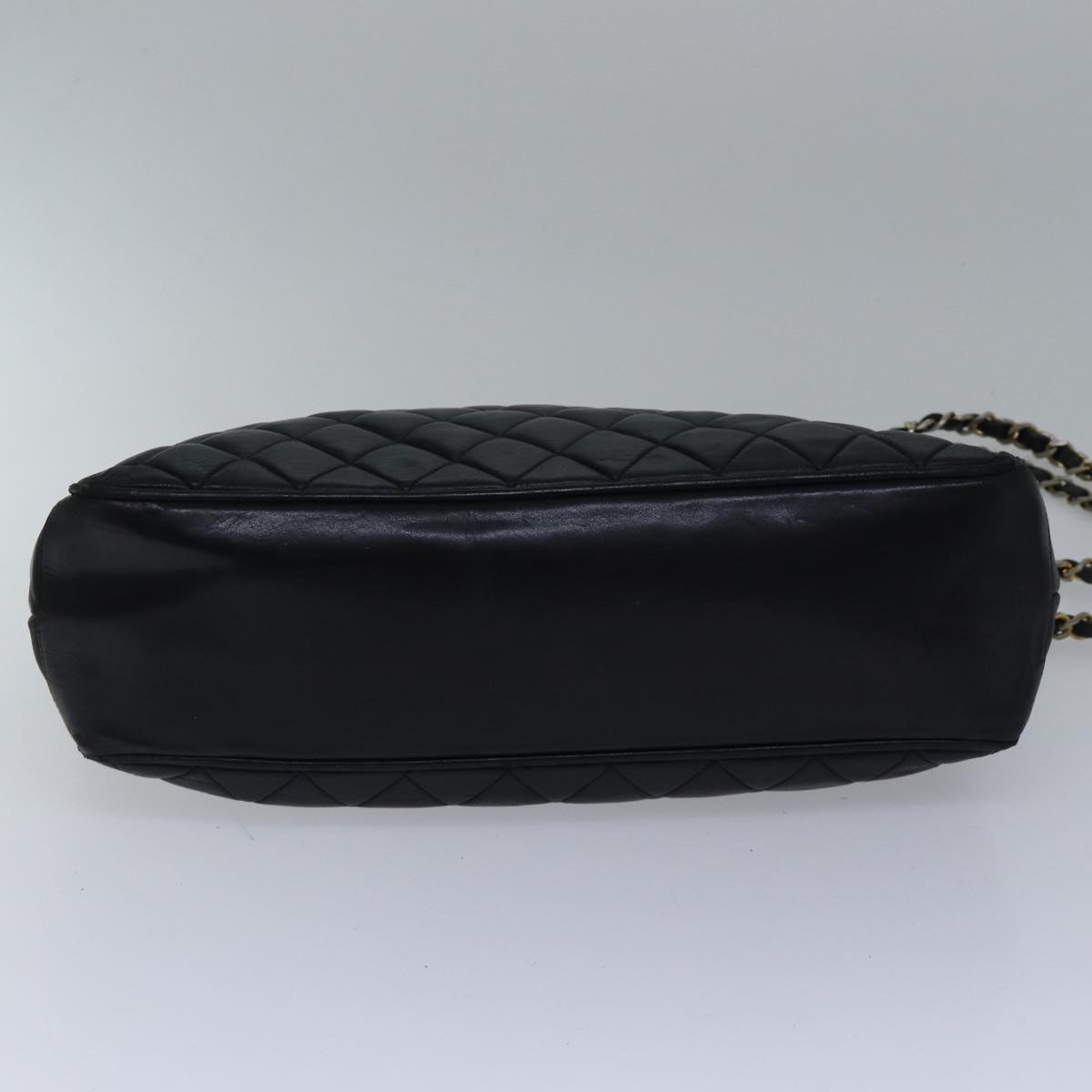 Top Quality Chanel Matelasse Chain Shoulder Bag Lamb Skin Black Gold CC Auth bs17535
