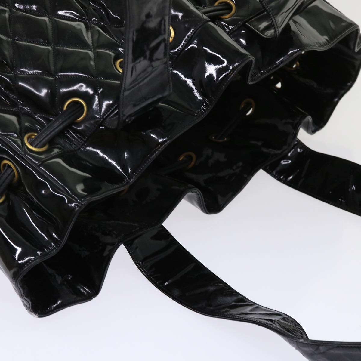 CHANEL Shoulder Bag Patent leather Black CC Auth bs6675