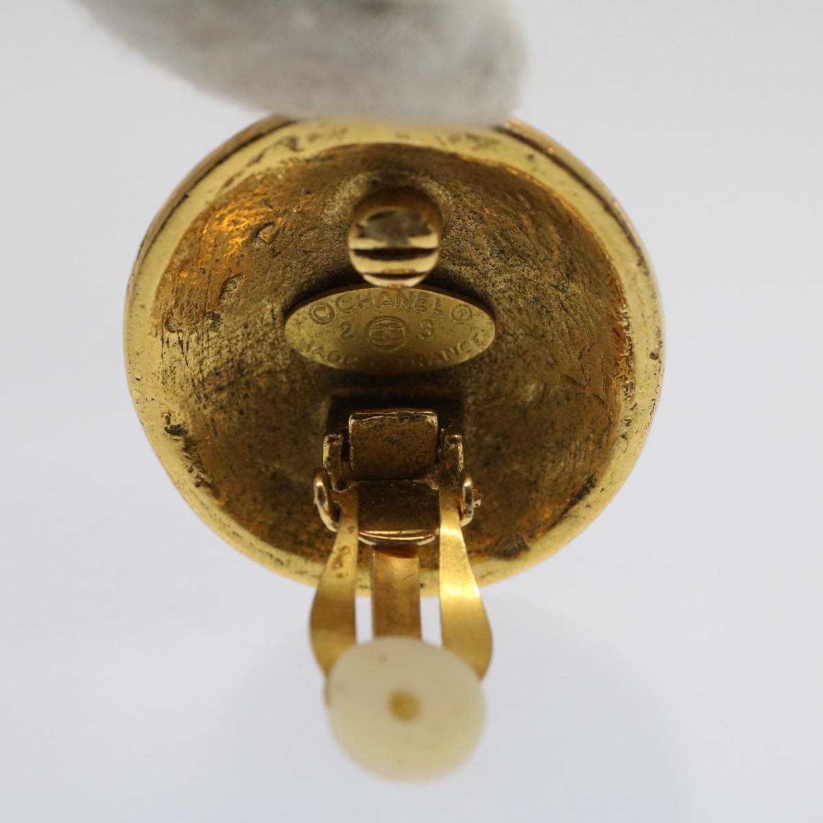 Top Quality Chanel Earring Gold Tone CC Auth bs7942
