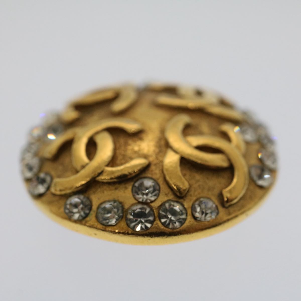 Top Quality Chanel Earring Gold Tone CC Auth bs7942