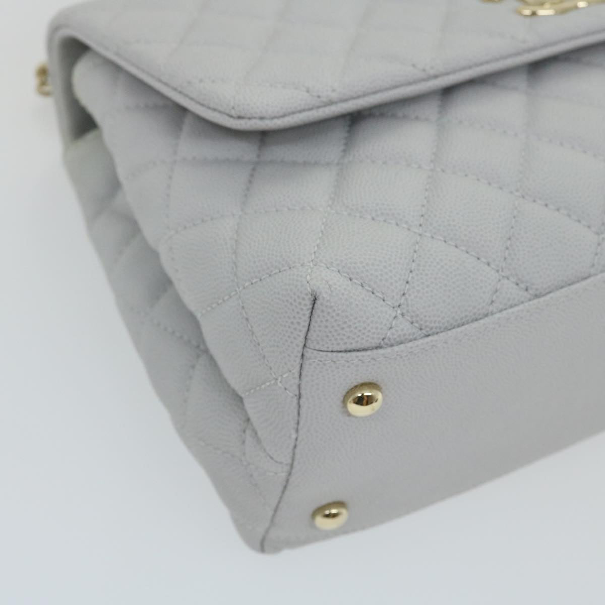 Top Quality Chanel Matelasse Chain Shoulder Hand Bag Caviar Skin 2way White CC Auth bs910A