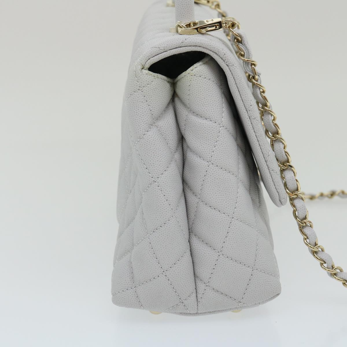 Top Quality Chanel Matelasse Chain Shoulder Hand Bag Caviar Skin 2way White CC Auth bs910A
