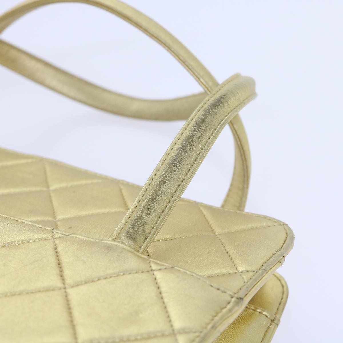 Top Quality Chanel Hand Bag Lamb Skin Gold Tone CC Auth bs9172