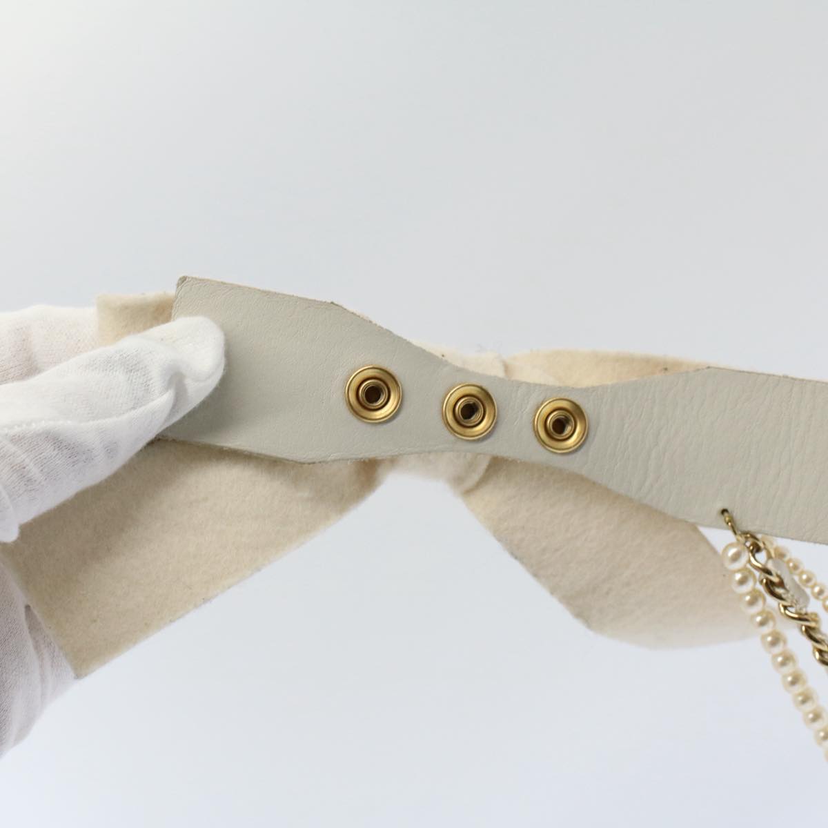CHANEL Pearl Belt Wool 80/32 37.4" White CC Auth bs9177