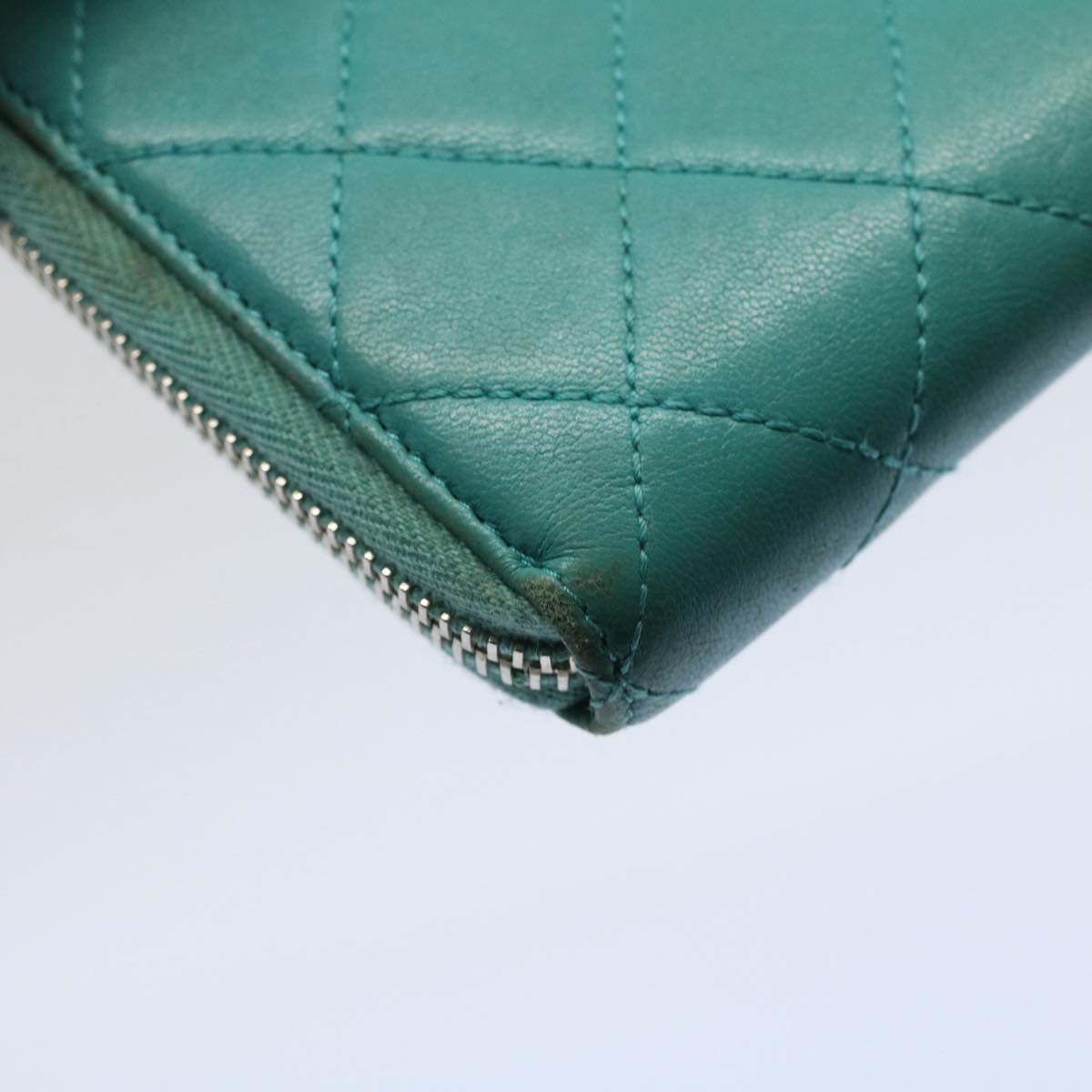 Top Quality Chanel Matelasse Wallet Lamb Skin Turquoise Blue CC Auth bs9740