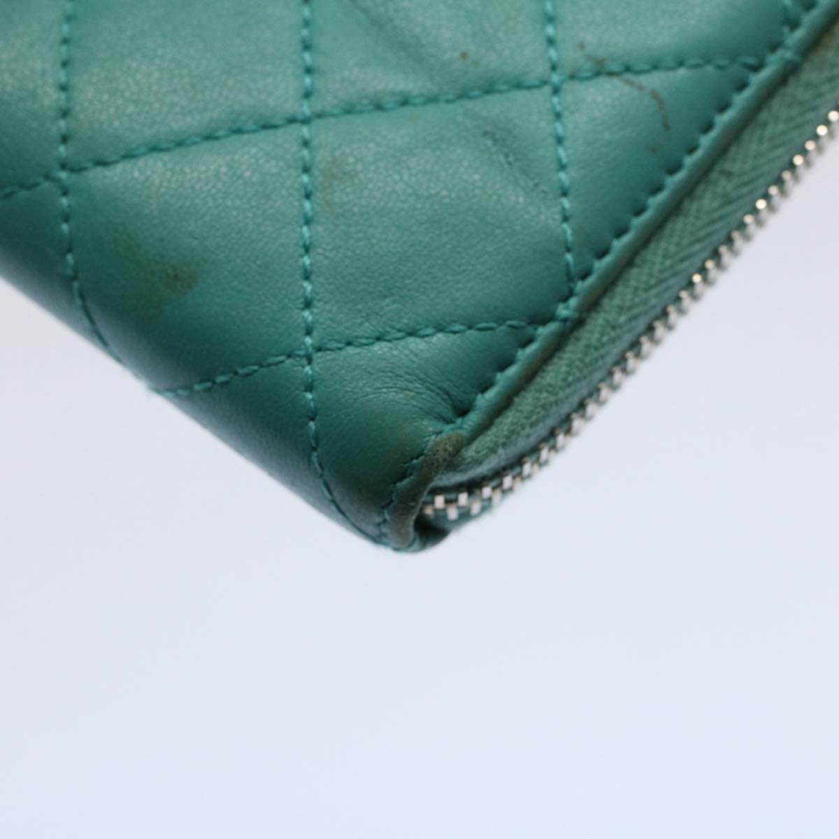 Top Quality Chanel Matelasse Wallet Lamb Skin Turquoise Blue CC Auth bs9740