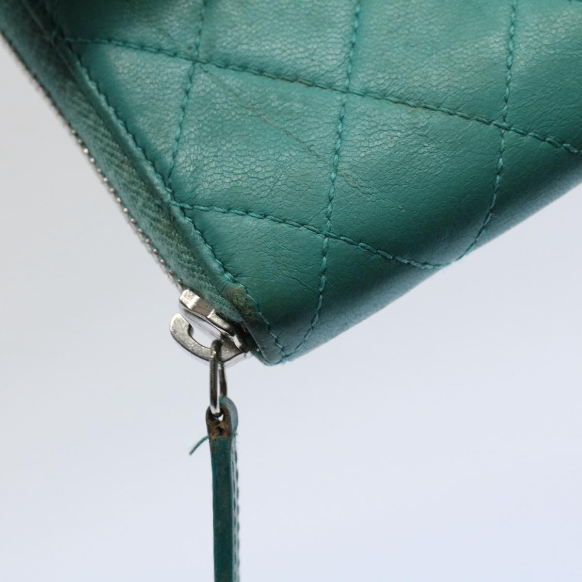 Top Quality Chanel Matelasse Wallet Lamb Skin Turquoise Blue CC Auth bs9740