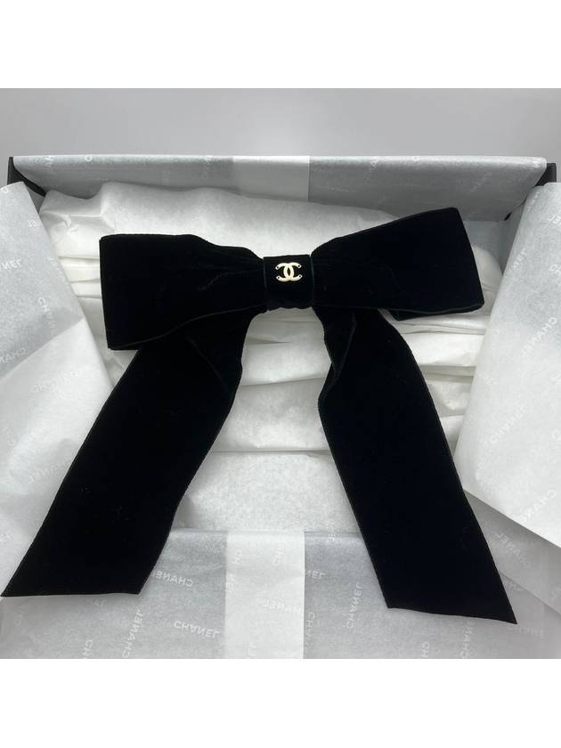 CC Logo Ribbon Bow Velvet Hairpin Black Chanel