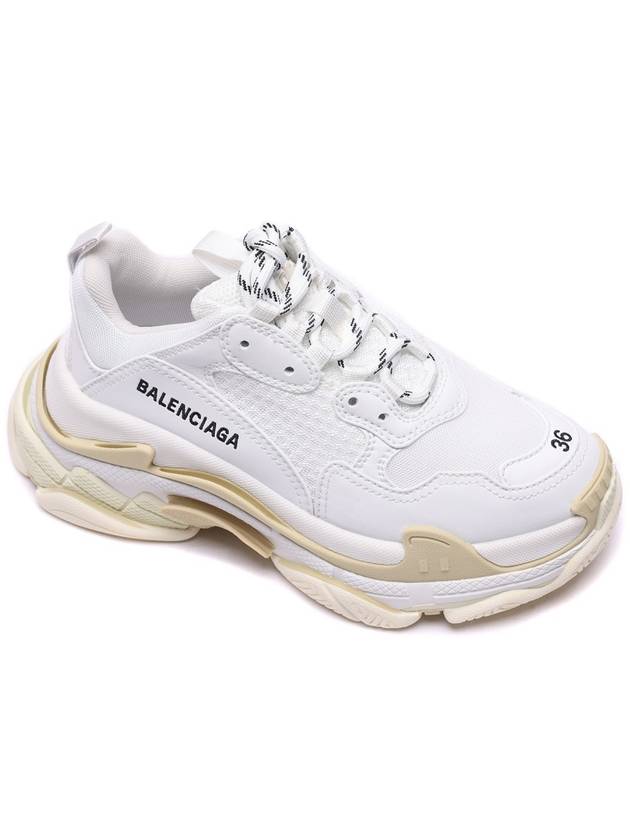 Luxury Balenciaga  Triple S Low-Top Sneakers White