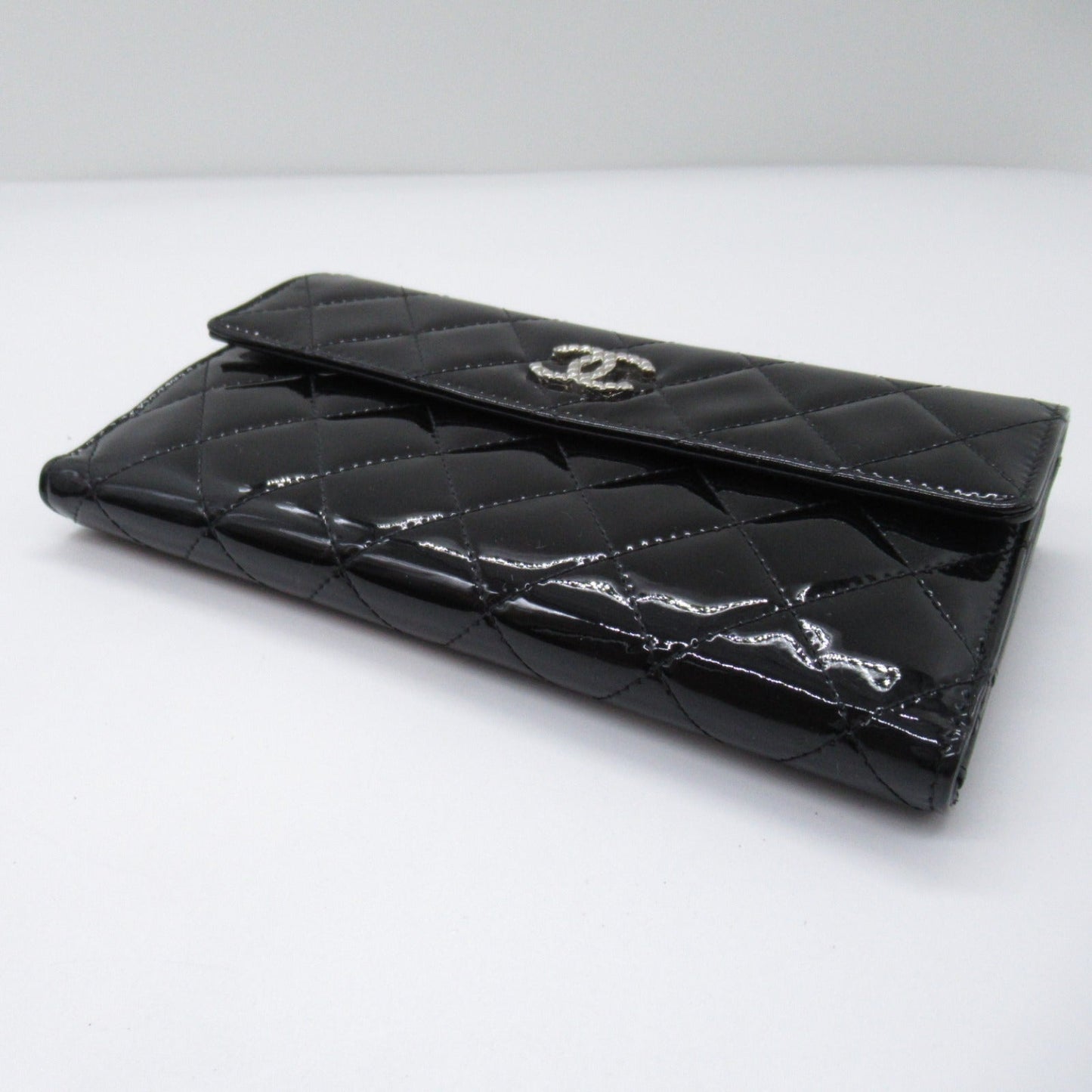 Chanel Chanel Brilliant W Hook Long Wallet W Hook Long Wallet Patent Leather  Black