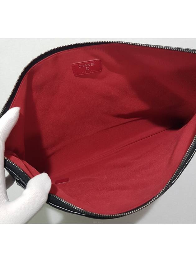 Gabriel Clutch Bag Large 24th Chanel